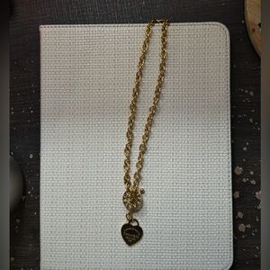 tiff necklace with pendant